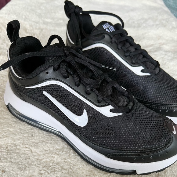 Nike Shoes - Nike Air Max AP✨
